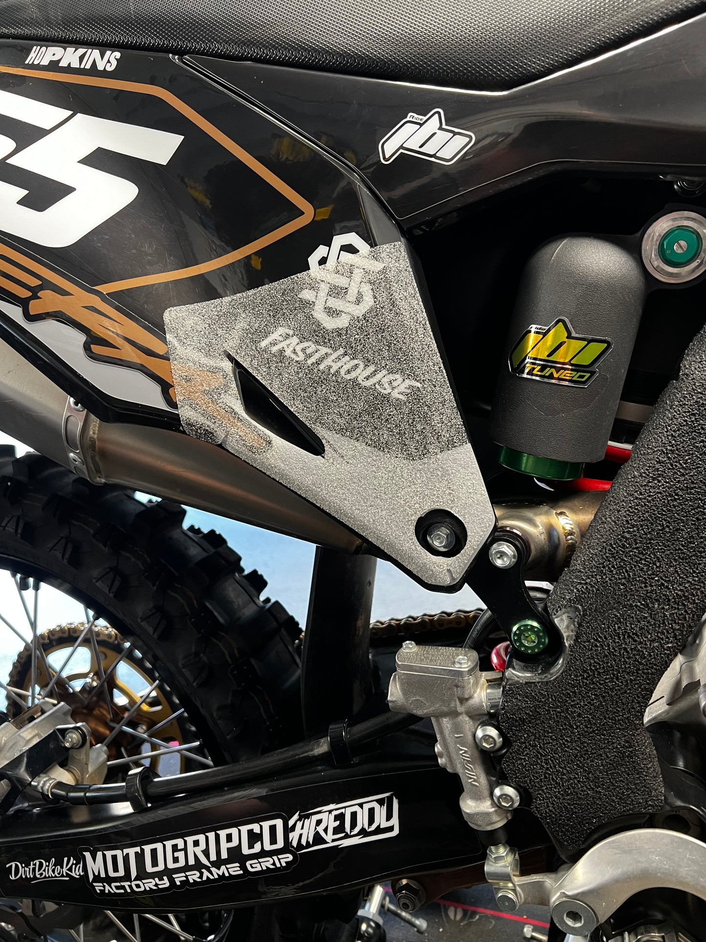 Kawasaki Number Plate Grip